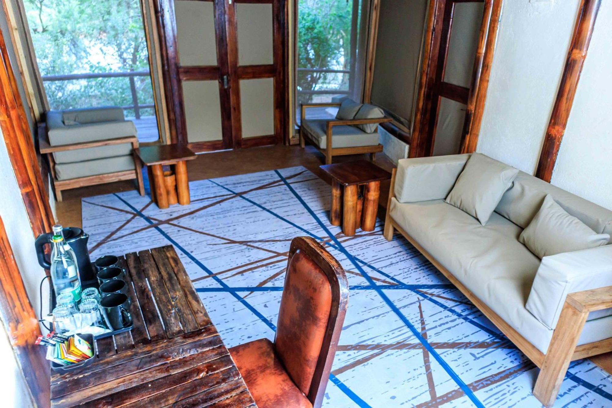 Samburu Elephant Lodge Isiolo Exterior foto